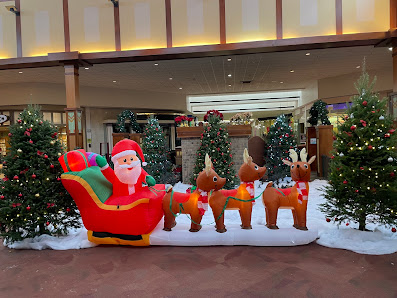 McKinley Mall photo 1