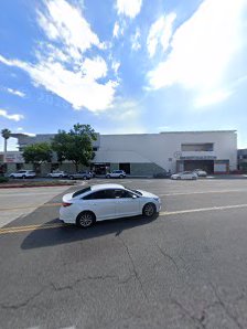 The Shops On Lake Avenue photo 7