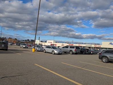 Portsmouth Plaza photo 1