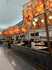 Shop Newark Terminal C photo 1