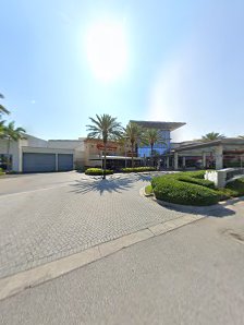 The Shoppes at Lake Andrew photo 5