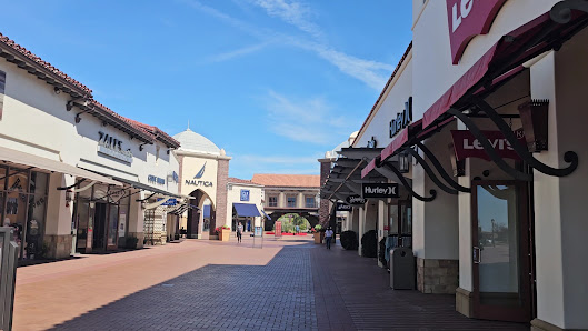 Outlets at San Clemente photo 2
