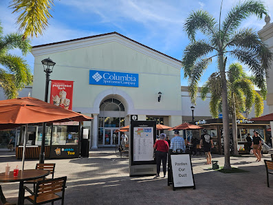 International Drive Outlet photo 5