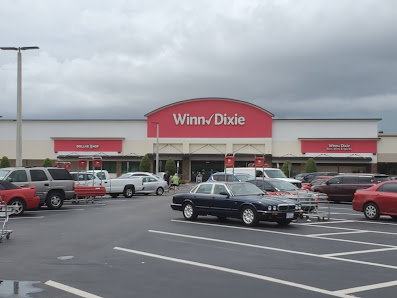 Milton Plaza Winn Dixie supermarket photo 1
