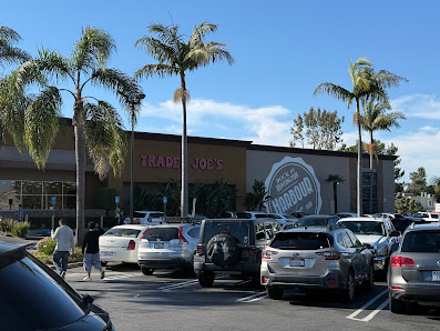 Huntington Harbour Mall photo 1