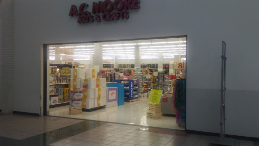Tanglewood Mall photo 4