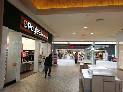 Cross Creek Plaza photo 4