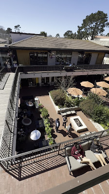 Carmel Plaza photo 2