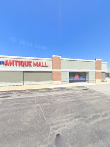 America's Antique Mall - Highland photo 6
