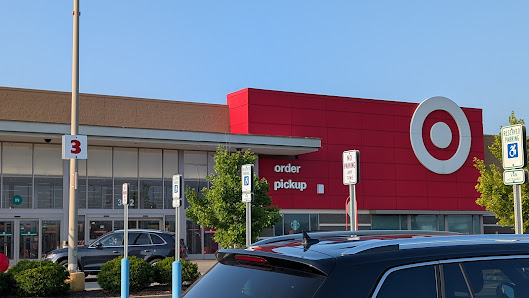 Parkway Plaza - Vestal photo 1