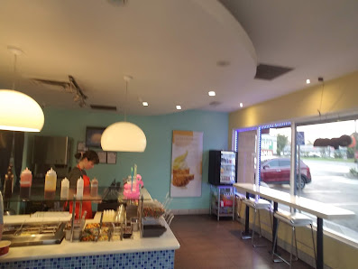 Sycamore Village photo 5