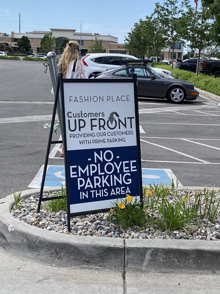 Fashion Place in Murray, UT