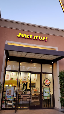 Chenal Commons Shopping Center photo 1