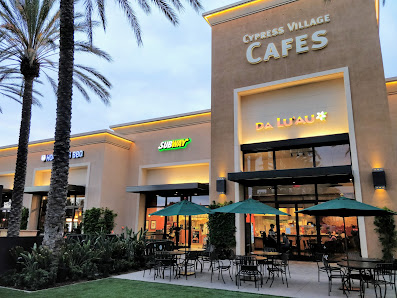 Chenal Commons Shopping Center photo 5