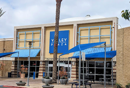 Emerald Valley Plaza photo 1