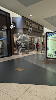 Emerald Valley Plaza photo 4