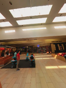 Emerald Valley Plaza photo 7