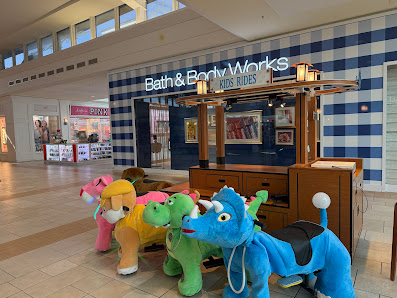 Sooner Mall photo 4
