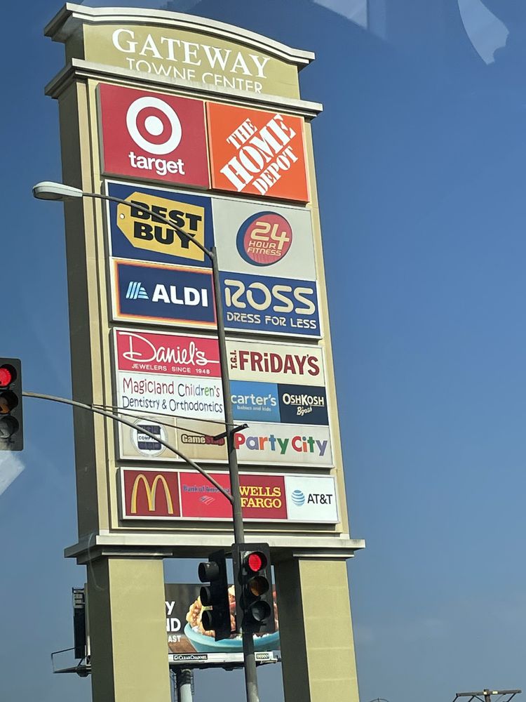 Gateway Towne Center in Compton, CA