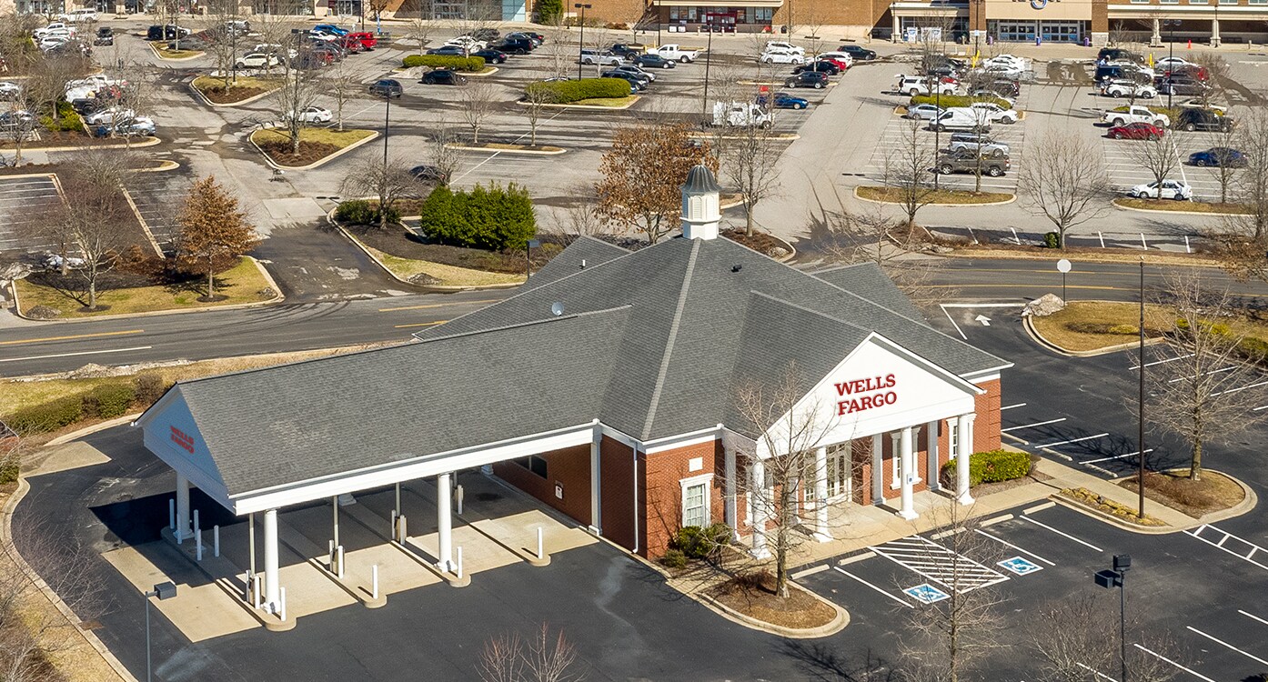 Glenbrook shopping mall in Hendersonville, TN
