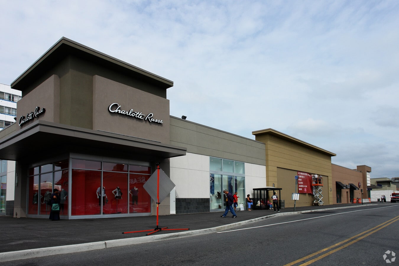 Greenway Shopping Center in Yonkers, NY