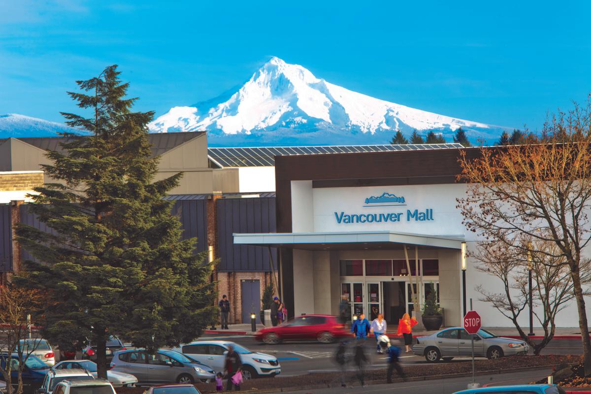 Hazel Dell Marketplace in Vancouver, WA