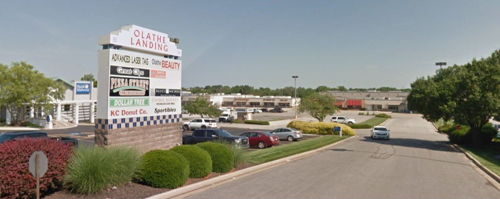 Heritage Square Shopping Center in Peoria Heights, IL