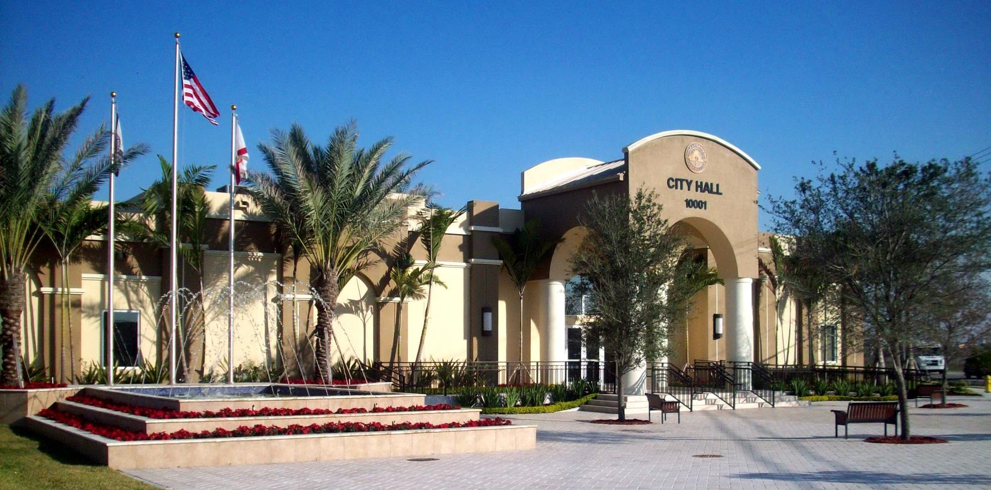 Hialeah Gardens Shopping Center in Hialeah Gardens, FL