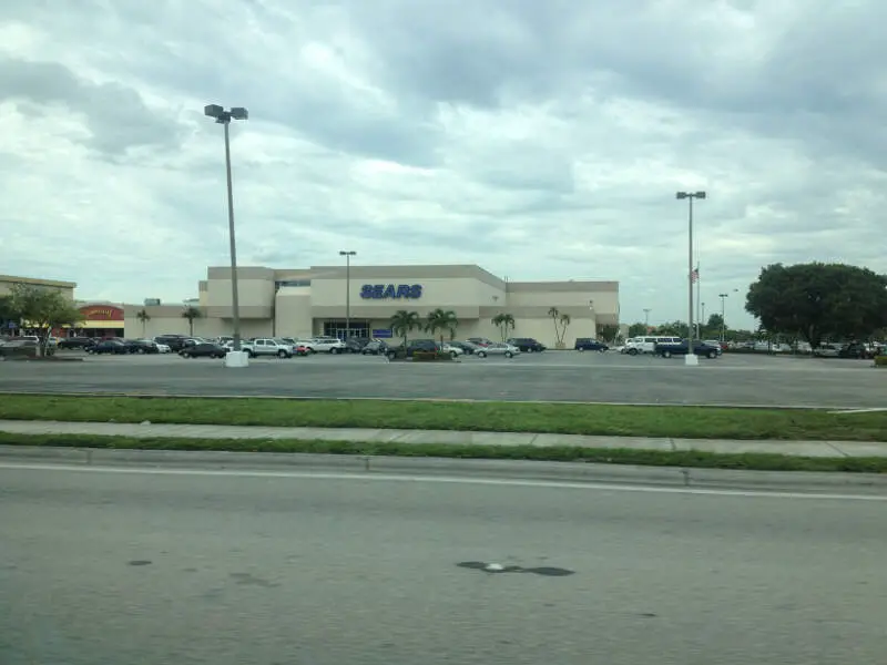 Hialeah Mercado in Hialeah, FL