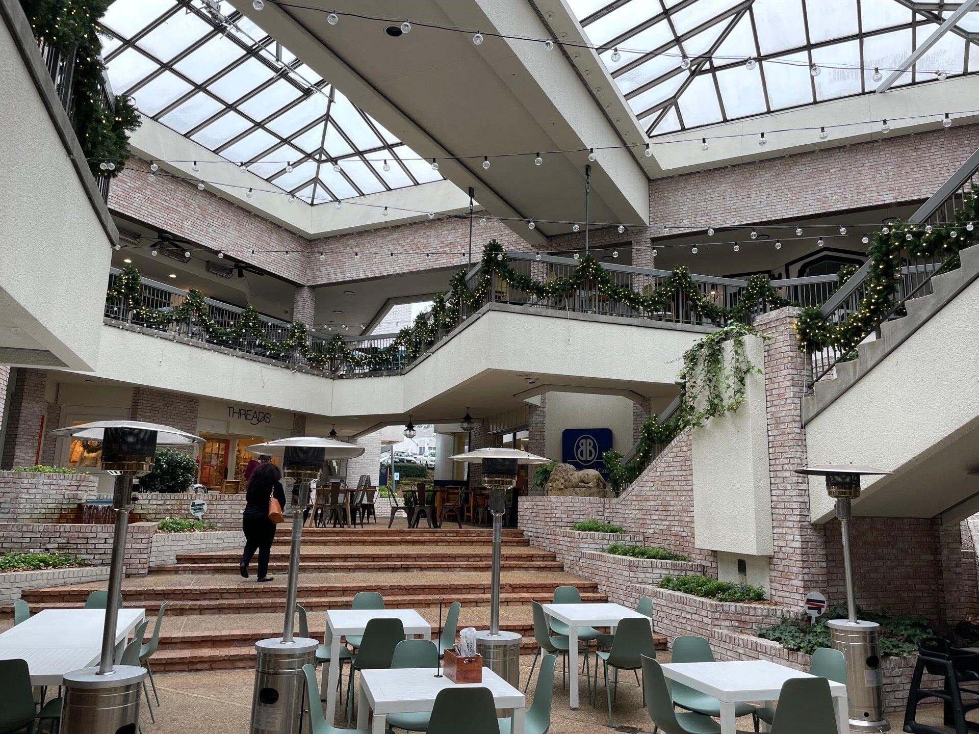 Highland Village Shopping Center in Jackson, MS