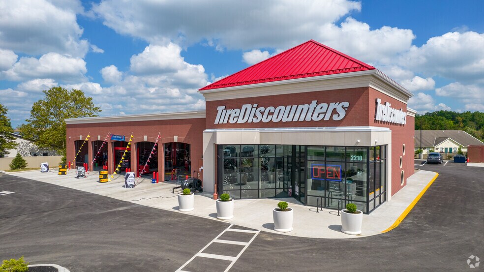 Hilliard Rome Square in Columbus, OH