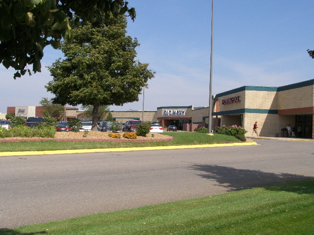 Hilltop Mall in Oregon City, OR