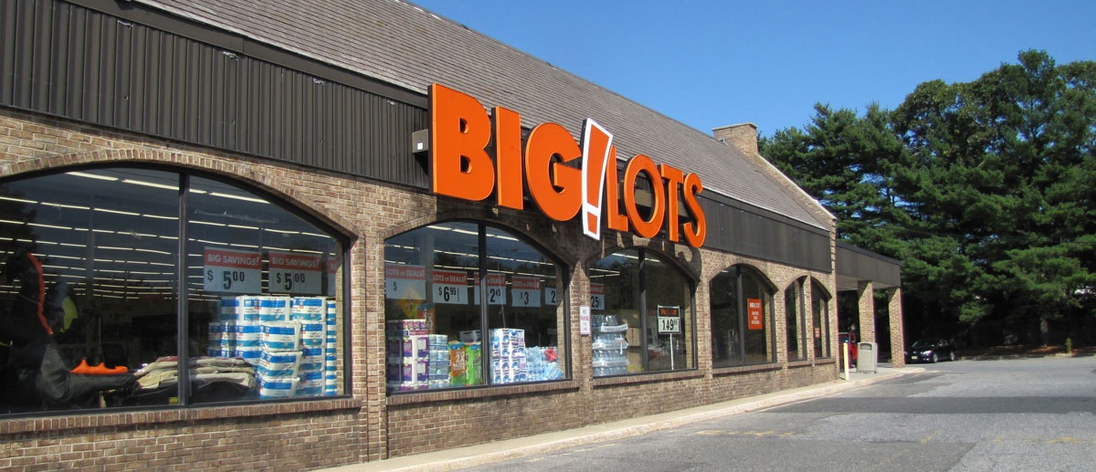 Holiday City Plaza in Toms River, NJ