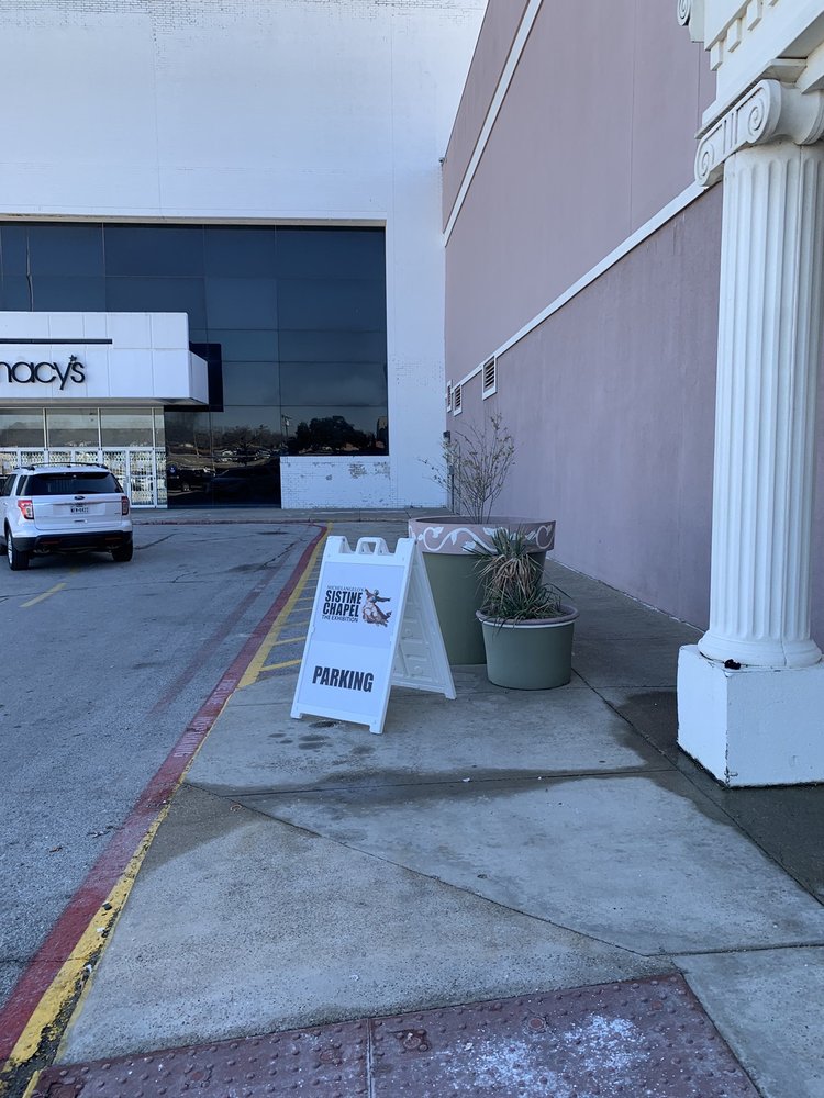 Irving Market Center in Irving, TX