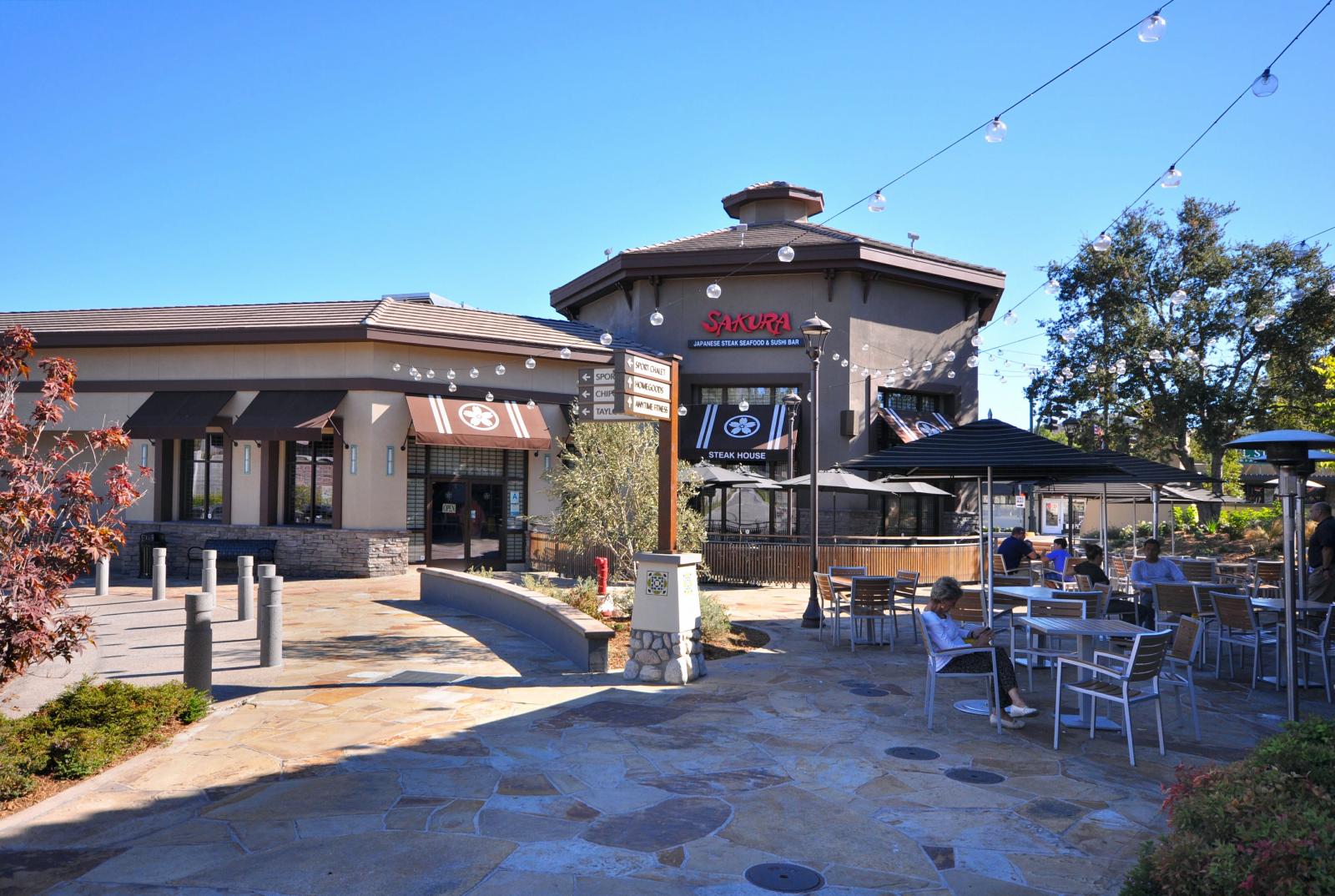 La Cañada Flintridge Town Center in La Cañada Flintridge, CA