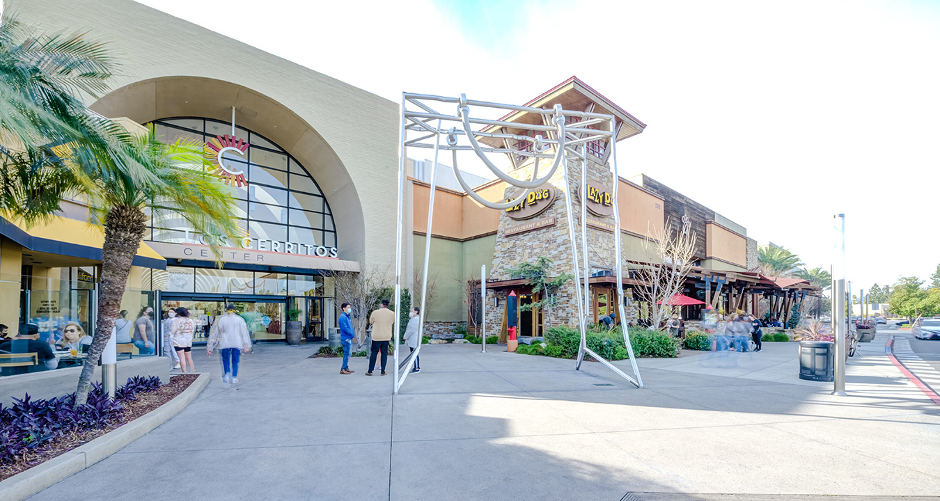 Los Cerritos Center in Cerritos, CA