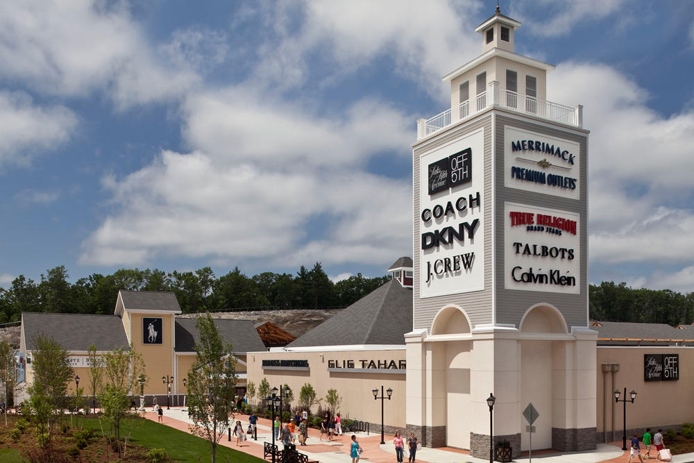 Merrimack Premium Outlets in Merrimack, NH