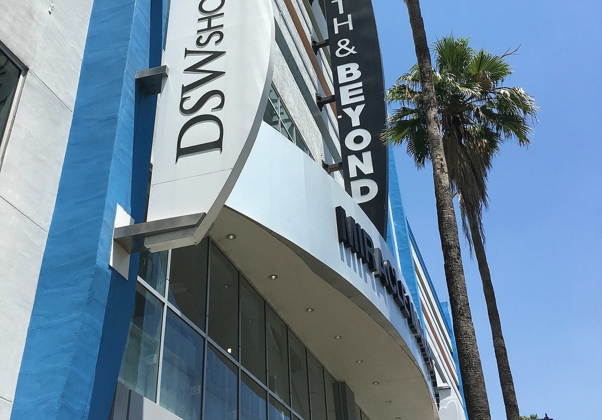 Miracle Mile Shopping Center in St Louis Park, MN