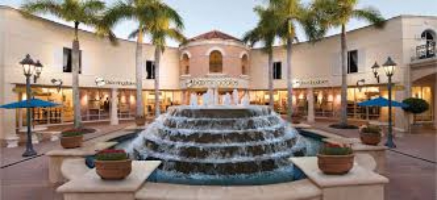 Miromar Outlets in Estero, FL