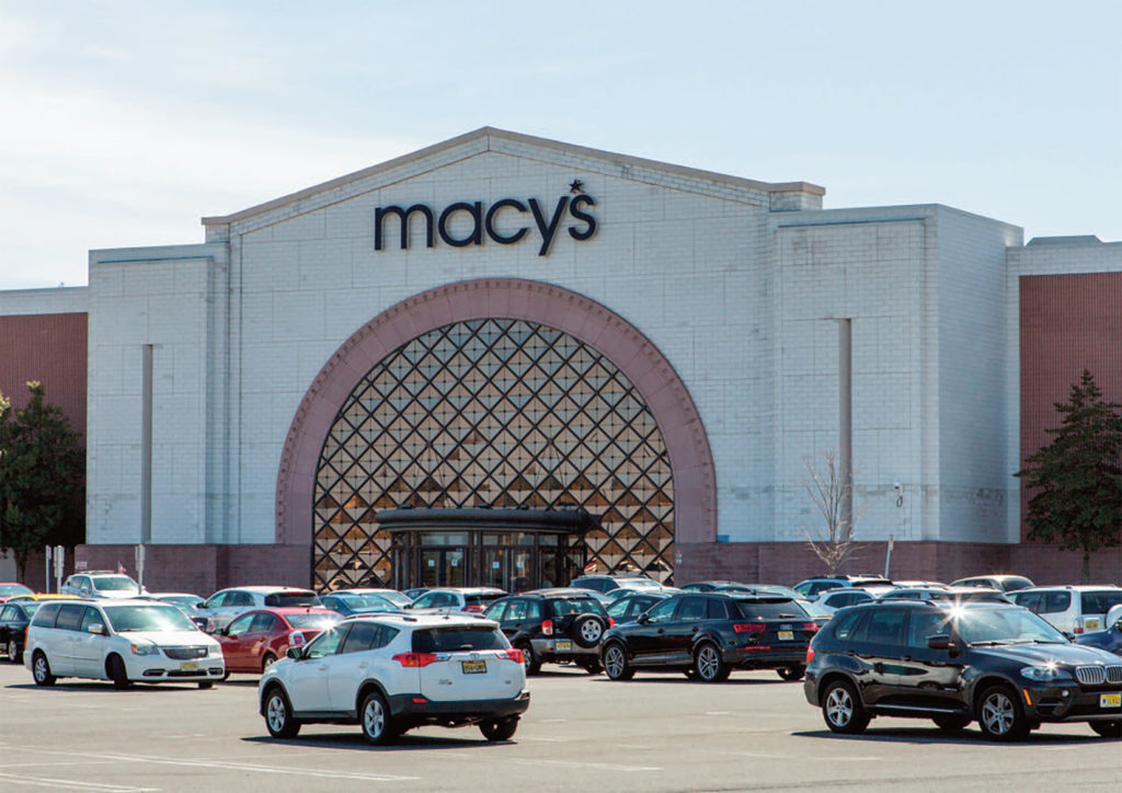 Mountain Shopping Plaza in Hamilton, ON