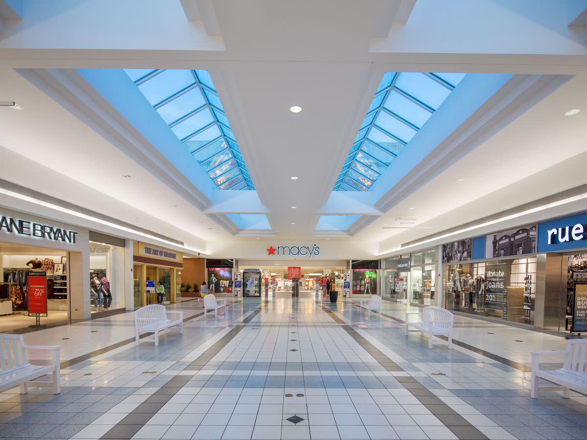 North Anthony Shopping Center in Fort Wayne, IN