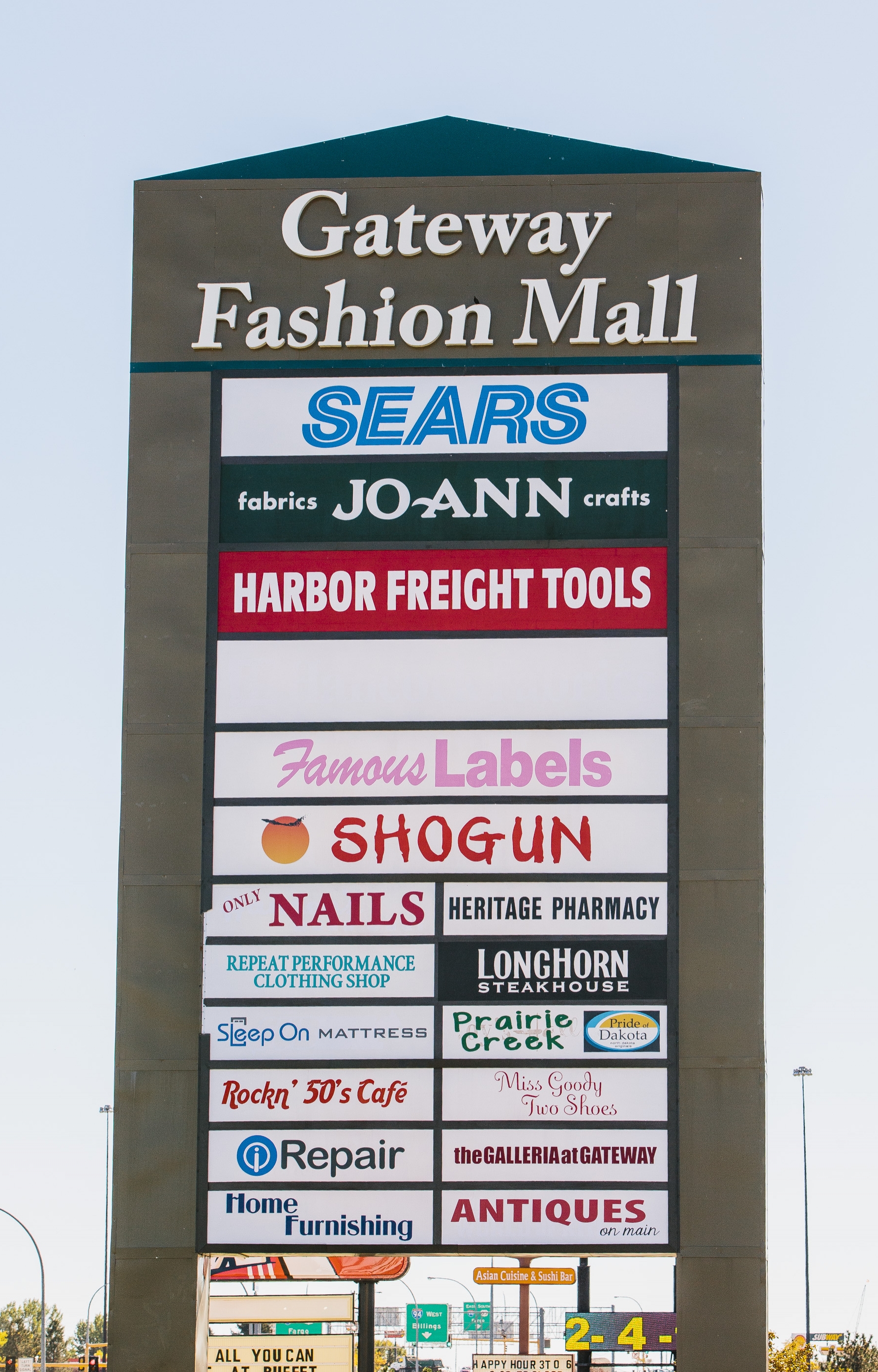 Northbrook Shopping Center in Bismarck, ND