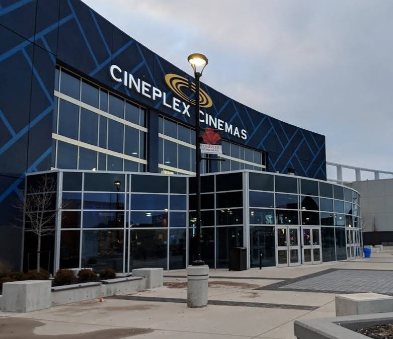 Oakville Entertainment Centrum in Oakville, ON
