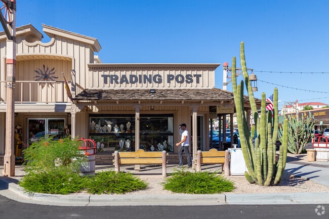 Old Town Scottsdale Shoppes in Scottsdale, AZ