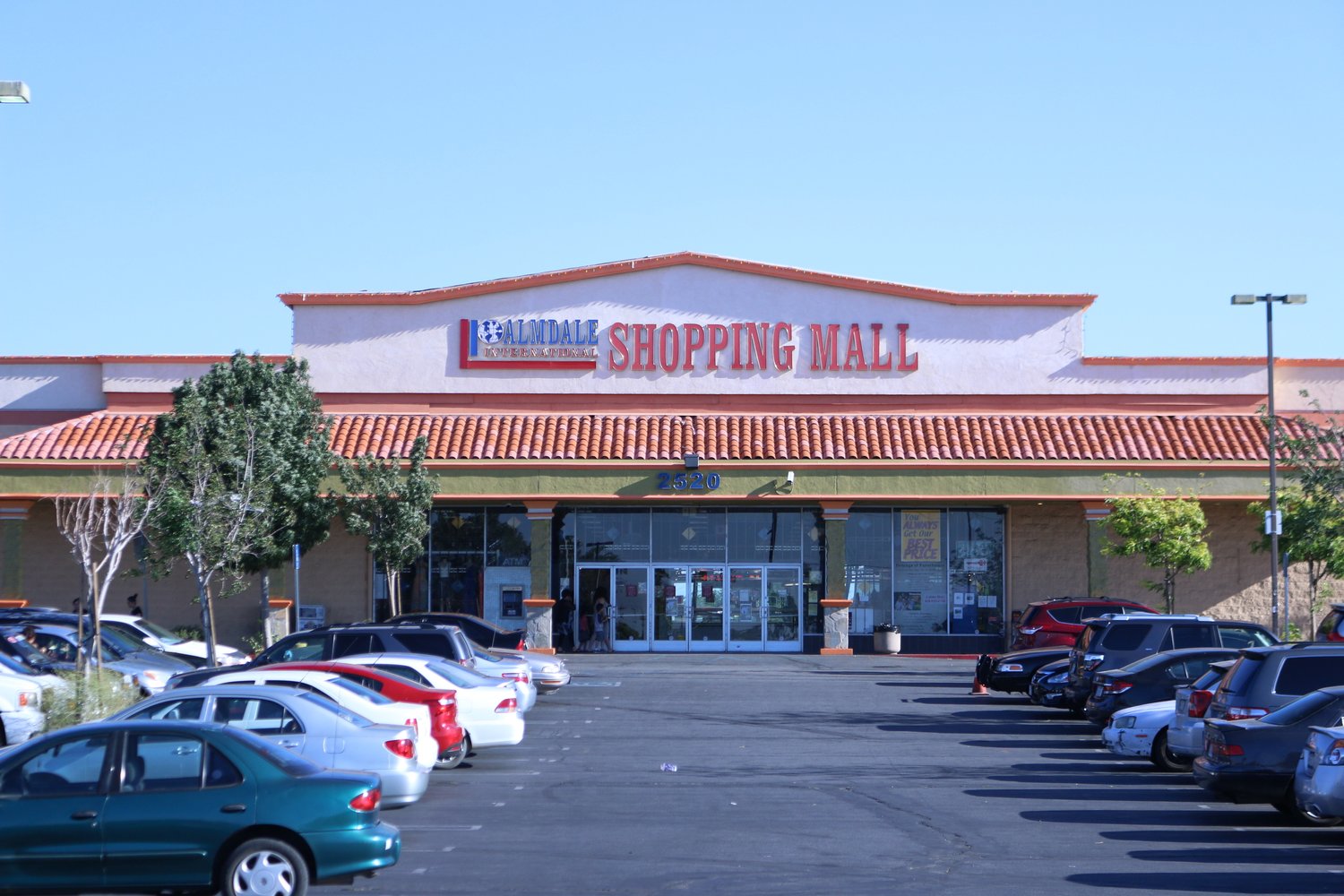 Palmdale Marketplace in Palmdale, CA