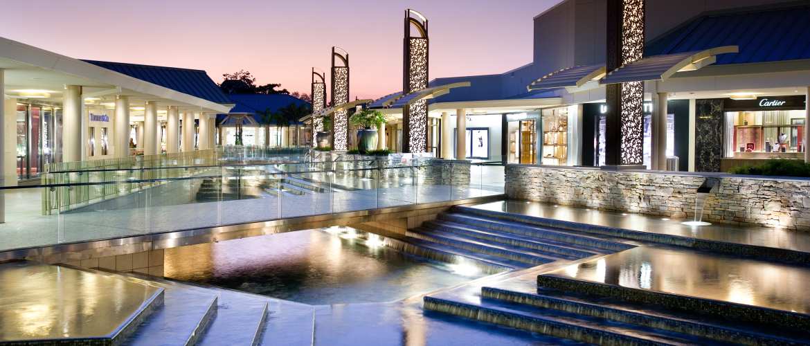 Park Shore Plaza in Naples, FL