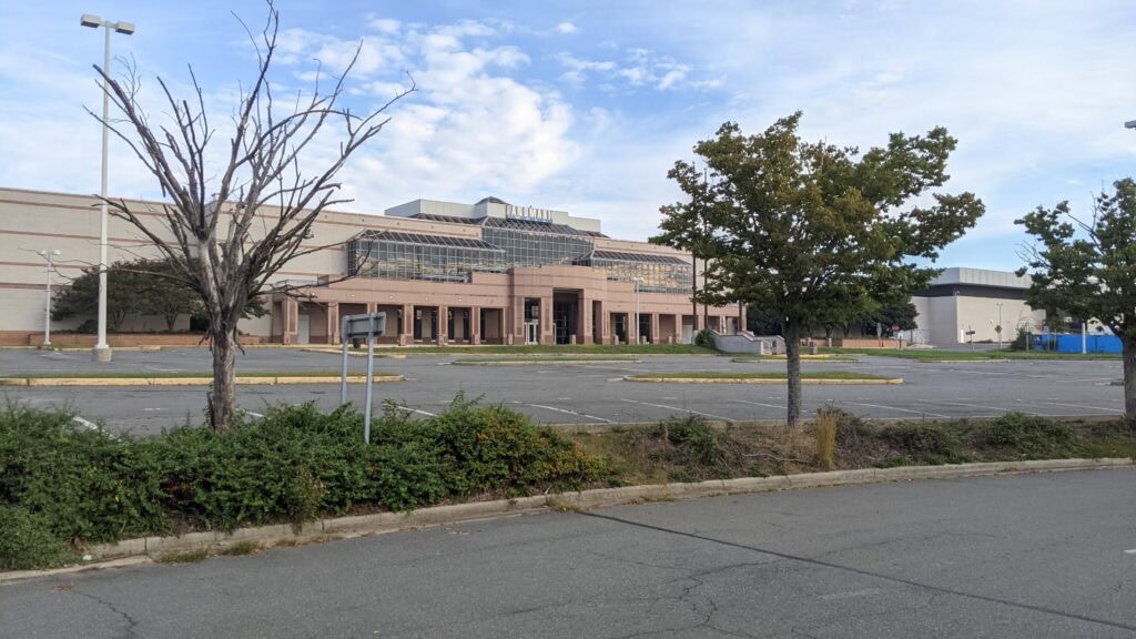 Patrick Henry Mall in Newport News, VA