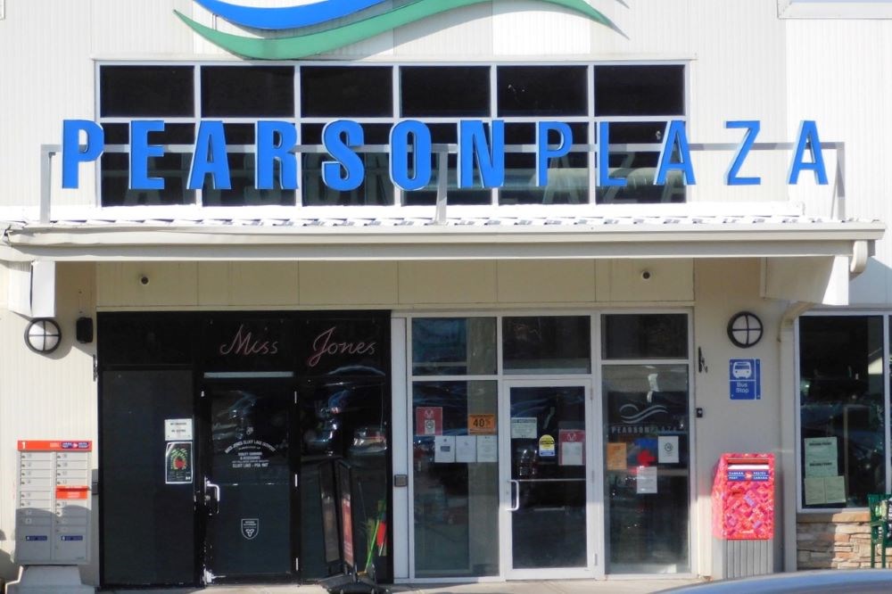 Pearson Plaza in Elliot Lake, ON