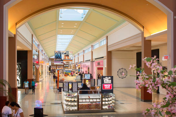 Pembroke Lakes Mall in Pembroke Pines, FL