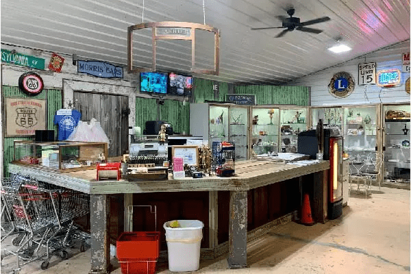 Piney River Antique Mall in Rolla, MO